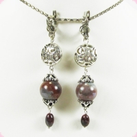 Серьги из гелиотропа